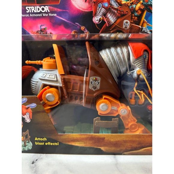 Masters of The Universe Stridor Collectible Toy Figure - Picture 7 of 10
